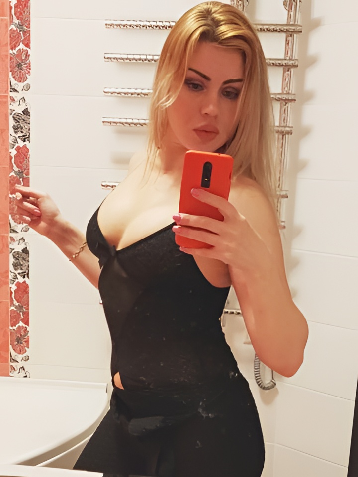 Каролина привлекательная девушка из Армавира цена от 4000 руб