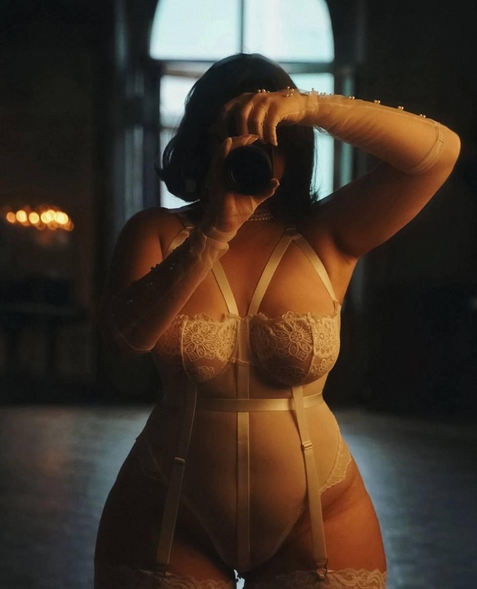 Галина привлекательная девушка из Армавира цена от 7000 руб