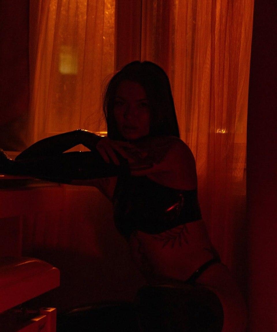 Пелагея привлекательная девушка из Армавира цена от 10000 руб