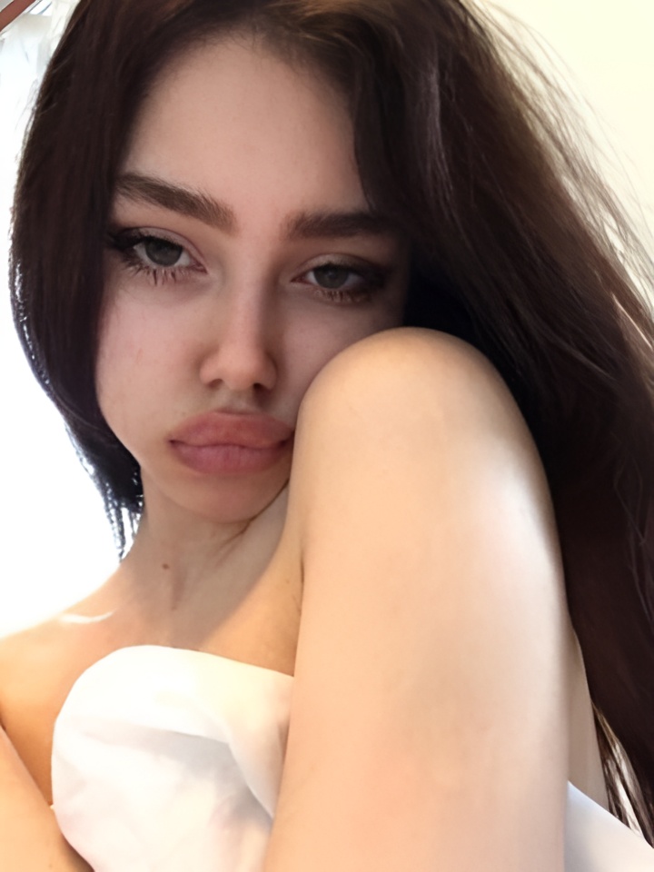 Индивидуалка Борислава, доступна для личного знакомства от 2000 руб