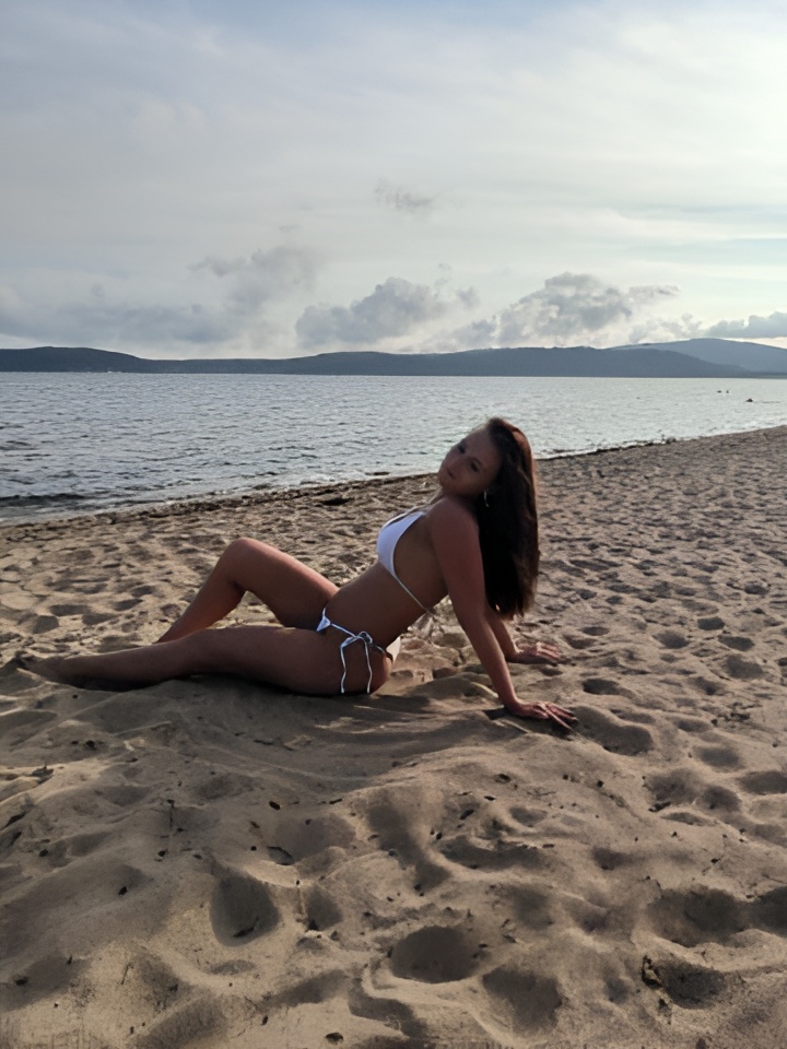 Индивидуалка Юна, доступна для личного знакомства от 5000 руб